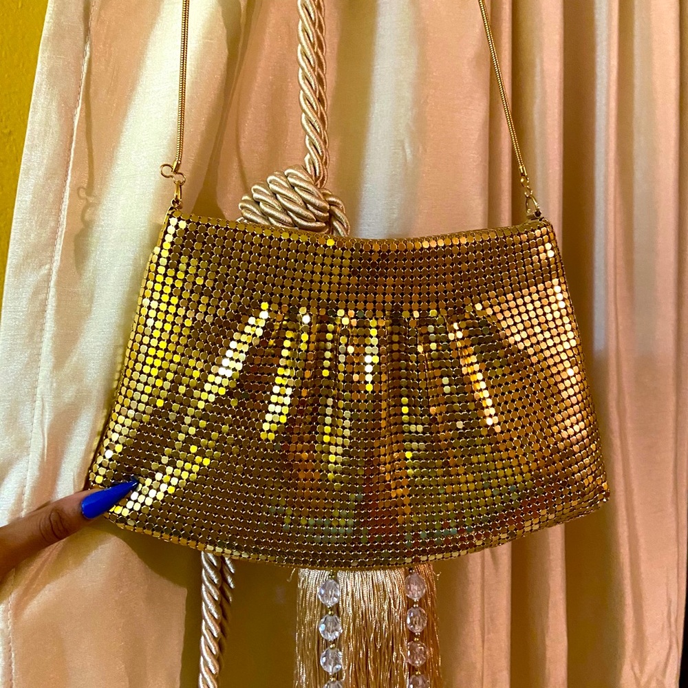 Vintage Lyrella gold sparkly purse. Brand New.